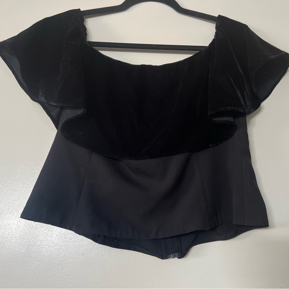 Black Off-Shoulder Ruffle Crop Top - 
SB by Sachin&Babi.